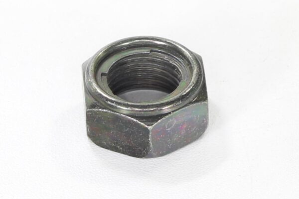 NAKRĘTKA M16x1,5 WAŁKA GŁÓWNEGO SKRZYNI BIEGÓW (osi koła tył) (T64406) F600