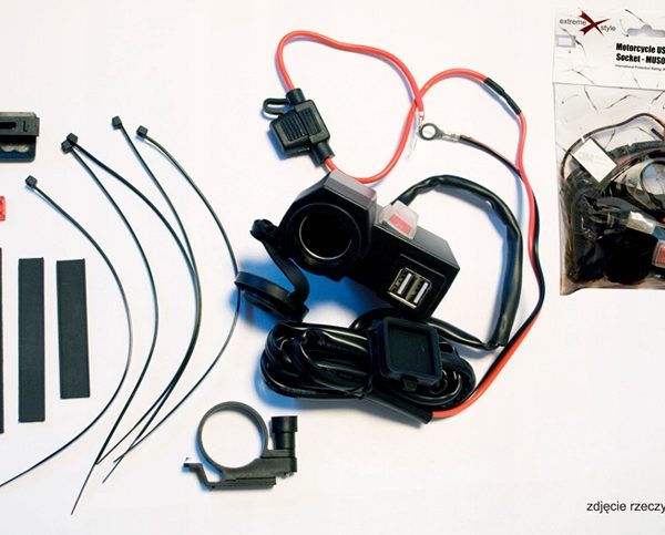 Motocyklowe Gniazdo zapalniczki Z Dwoma Gniazdami USB Bezpiecznik Biketec